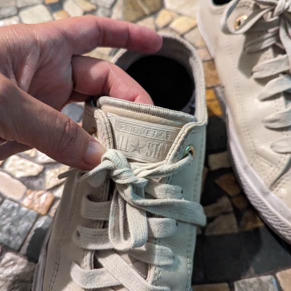Beige leather converse - Picture 5 of 5